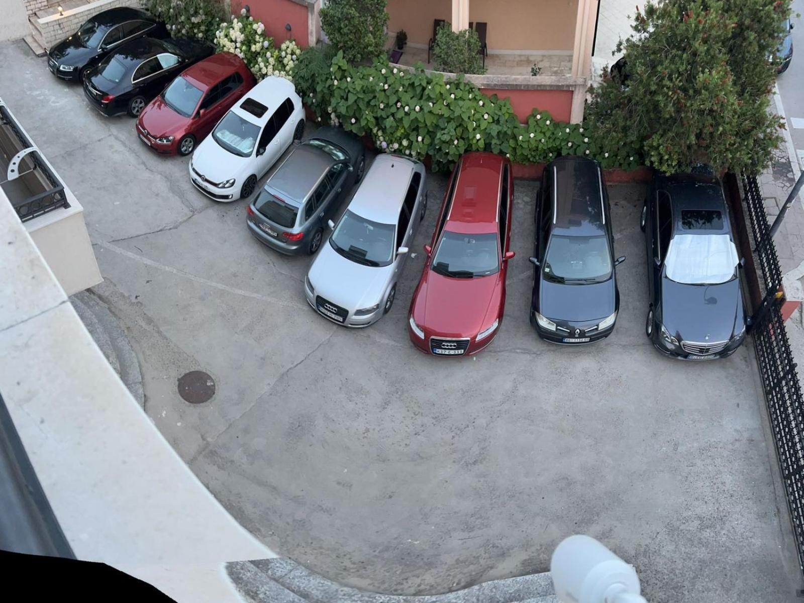 Apartments Boreta Budva Eksteriør bilde